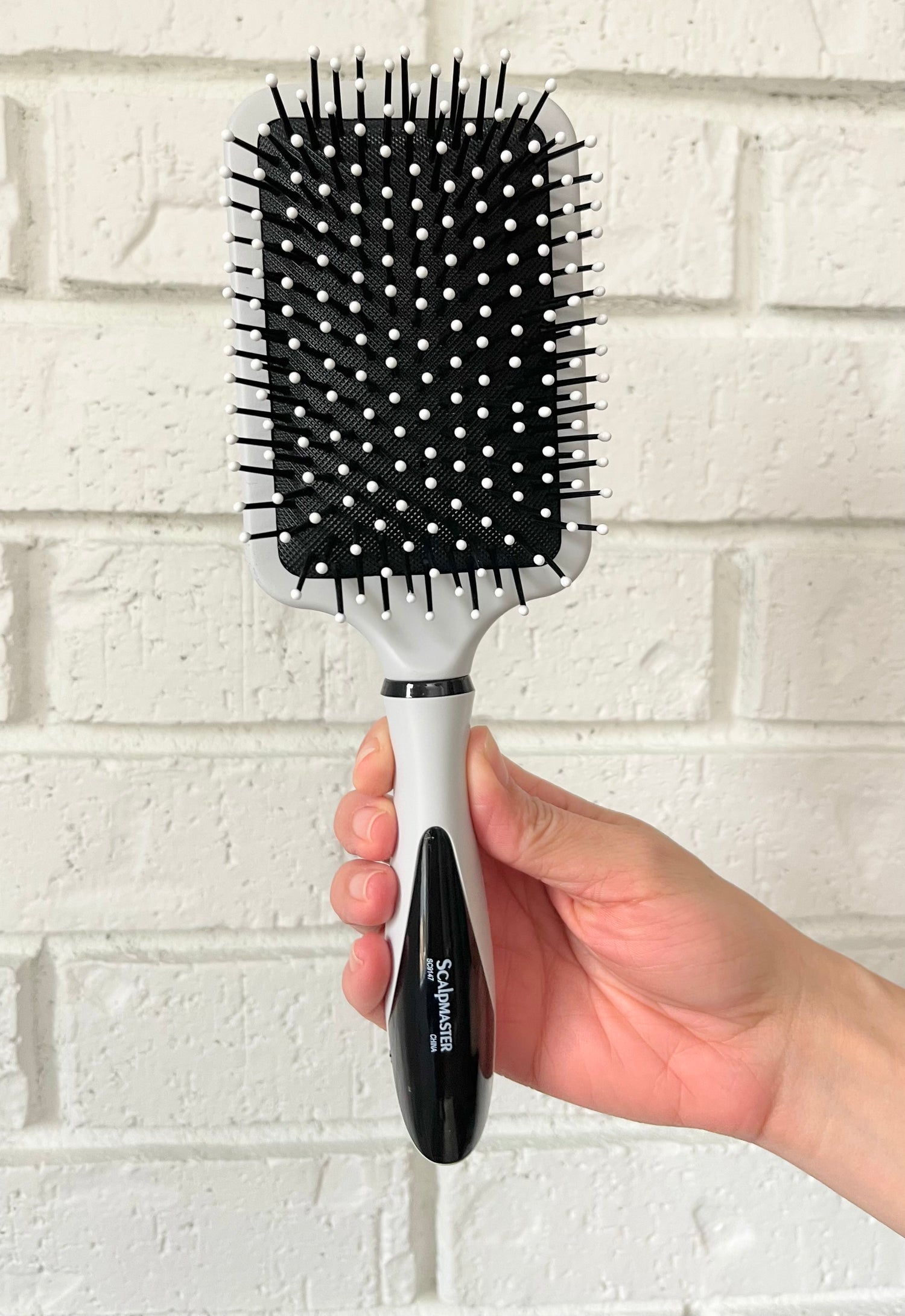 Scalpmaster Club Hair Brush, Wave Hair Brush, Curved Oval Palm Brush B –  Allegro Beauty Store